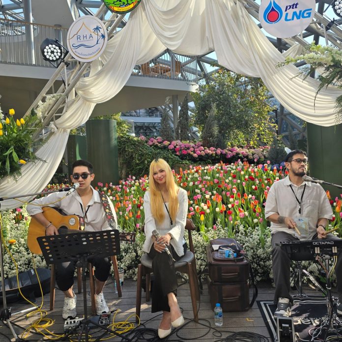 งานโฟร์คซอง งานโฟร์คซอง