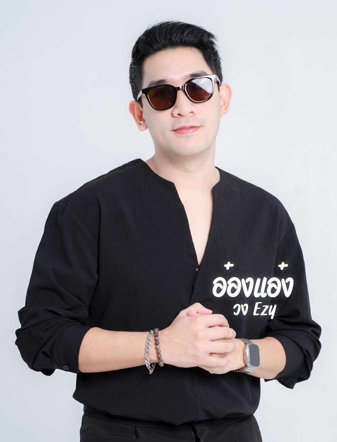 นักร้องพัทยา วงดนตรีสดพัทยา นักร้องพัทยา รับงานร้องเพลง งานเลี้ยงและวงดนตรีสด Full Band